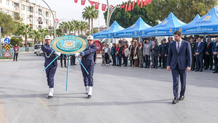 Atatrk'n Tarsus'a geliinin 102. yl cokuyla kutland