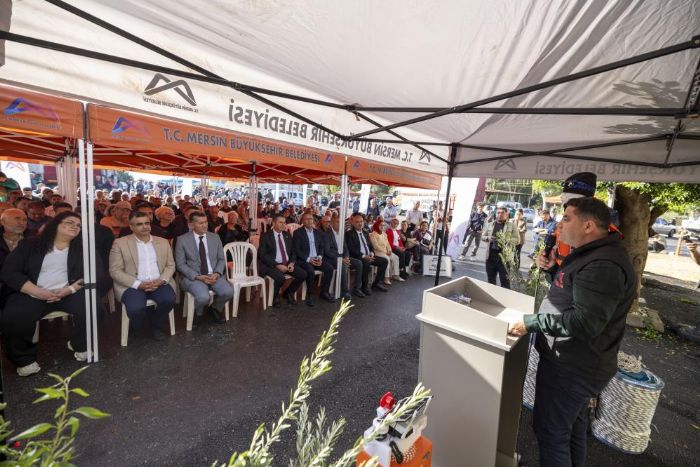 Mersin�de �reticilere hayvan, fidan ve ekipman deste�i