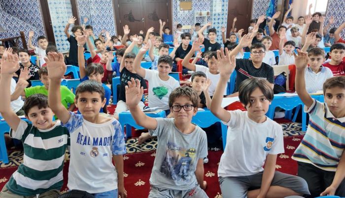 G�n�l �ar��s� projesiyle cami �ocuklarla doldu