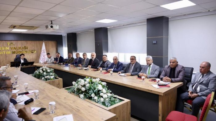 Mersinde eitim gndemi masaya yatrld