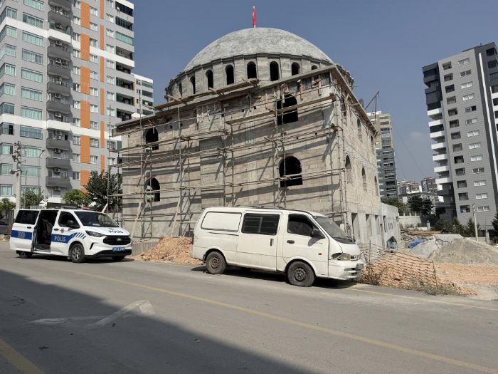 Gece bek�i in�aatta �l� bulundu