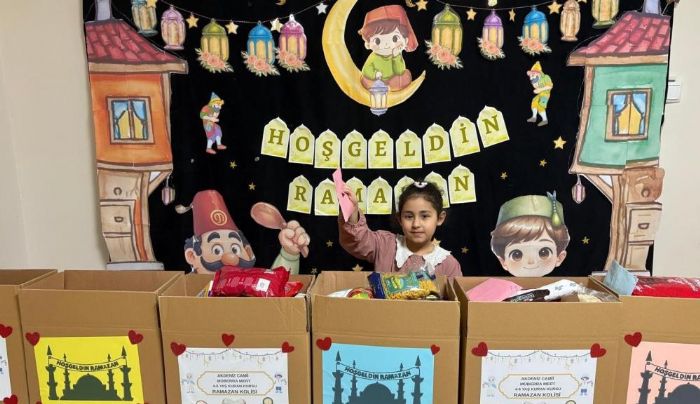 Anamur�da miniklerden Ramazan dayan��mas�