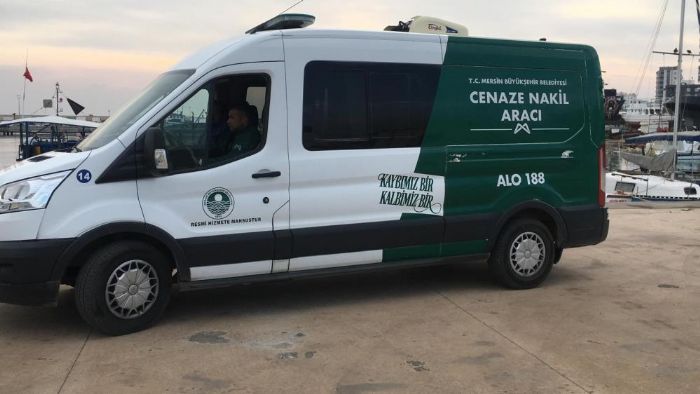 Mersin'de denizde ceset bulundu