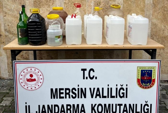 Mersin'de 85 litre sahte içki ele geçirildi