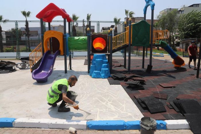 Akdeniz'de parklar yenileniyor