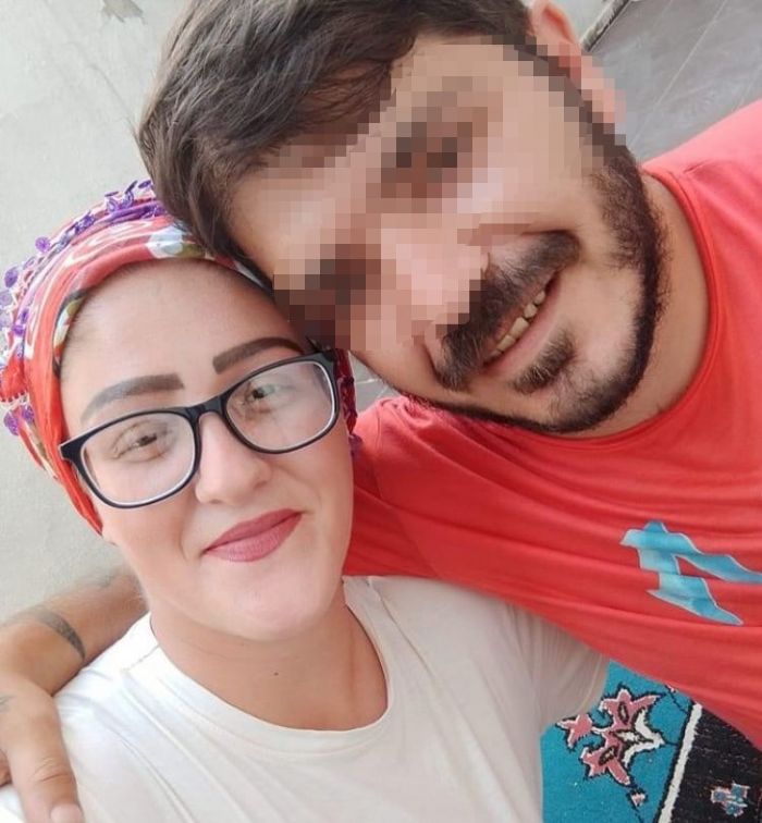 Aybeniz Top'u bo�arak �ld�ren san��a a��rla�t�r�lm�� m�ebbet