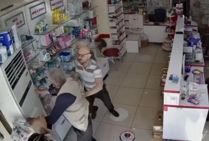 Muadil ila kavgasnda yeni gelime: Eczac kalfas iten karld