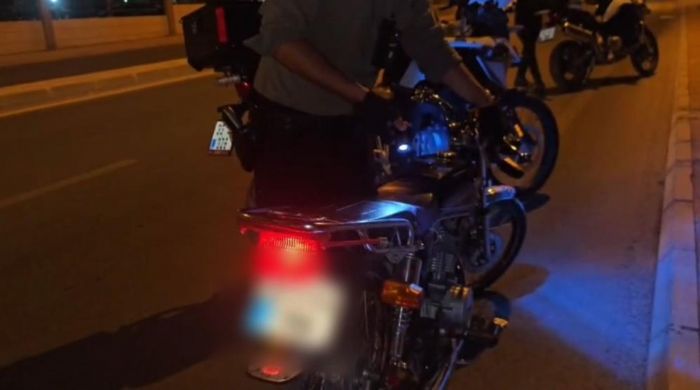 Mersin'de abart� egzoz denetimi: 2 milyon 160 bin TL ceza kesildi, 135 ara� trafikten men edildi