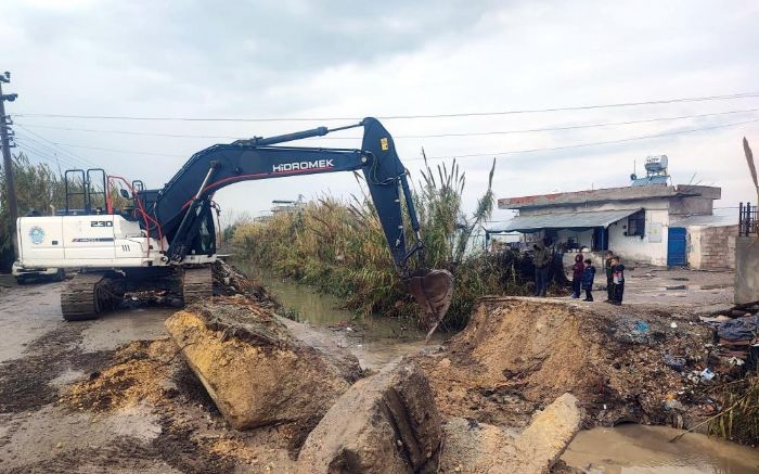 Yalar nedeniyle kullanlamaz hale gelen kpr yenilendi