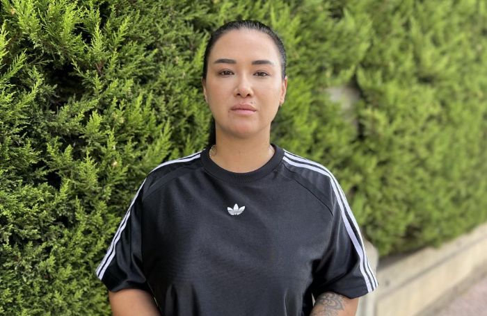 Spor salonunda kad�n i�letmeciye sald�r�: Olay an� kameraya yans�d�