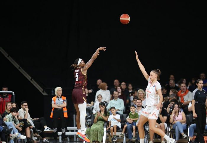 FIBA Kadınlar Avrupa Ligi: ÇİMSA ÇBK Mersin: 83 - Umana Reyer Venezia: 69