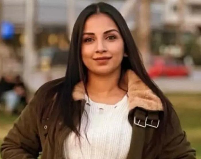 Kocas� taraf�ndan �ld�r�len kad�n son yolculu�una u�urland�