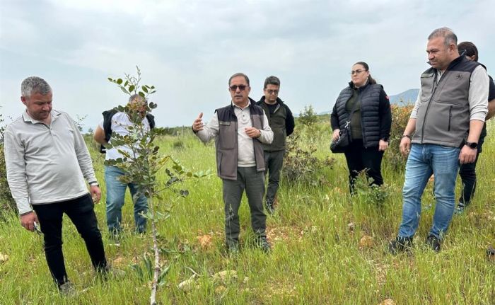 Erozyonla m�cadelede uygulamal� e�itim