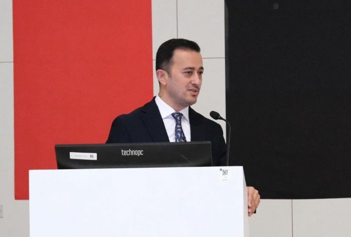 Mersin�de sa�l�k y�neticilerine 'g��l� liderlik' e�itimi