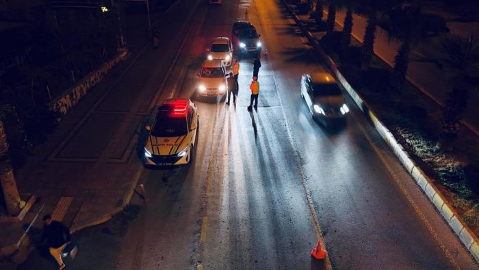 Mersin'de g�n�birlik ev ve e�lence mek�nlar�na denetim: 4 milyon 472 bin TL ceza kesildi