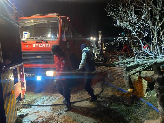 Mersin'de ev yangn: 1 l