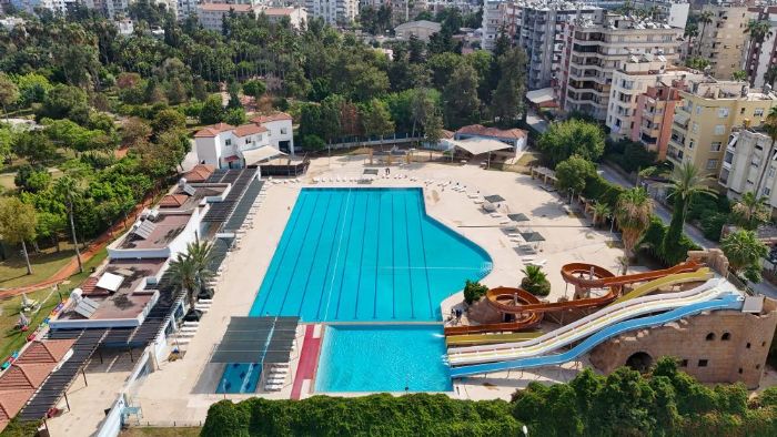 Tarsus Su Park sezonu at