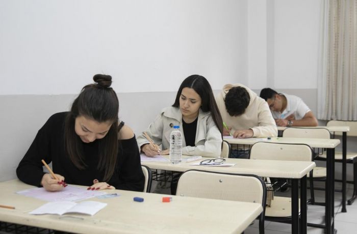 Mersin'de uzmanlardan YKS adaylar�na �nemli �neriler