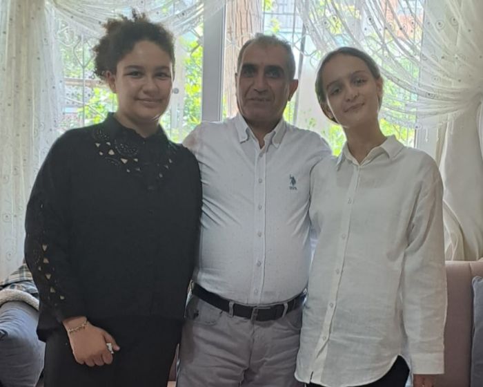 Mersin'de 3 k�z�n �ld��� kazan�n ard�ndan ac�l� babadan y�rek yakan s�zler